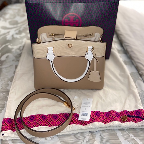 tory burch robinson triple